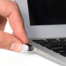 Флешка Leef 32Gb Supra LFSUP-032CXR USB3.0 d.gry White LED